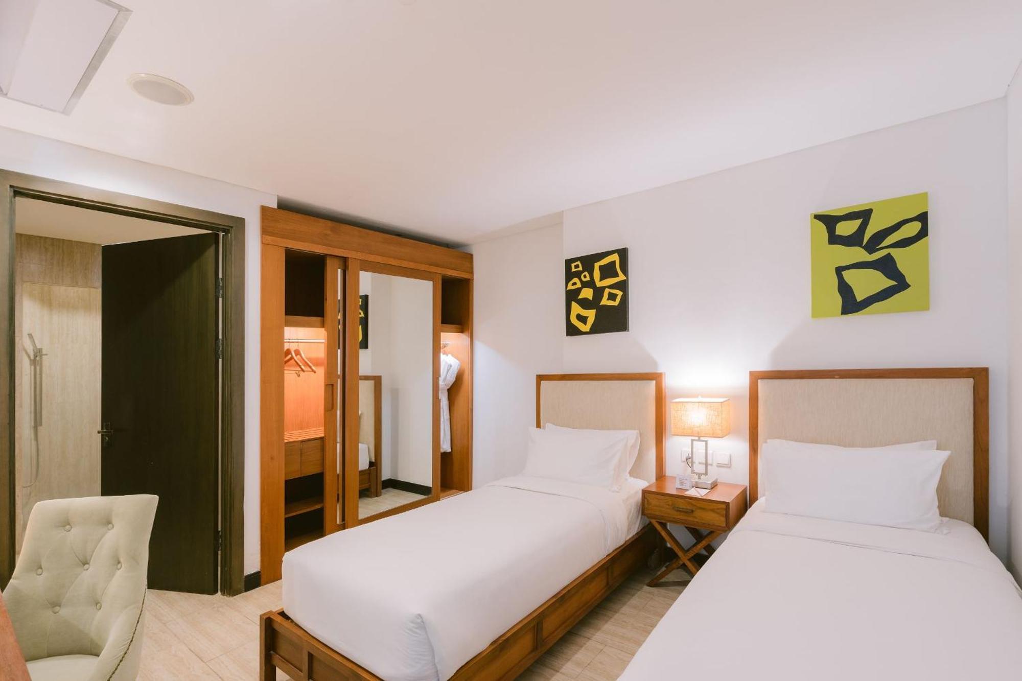 Lv8 Resort Hotel Canggu  Ngoại thất bức ảnh